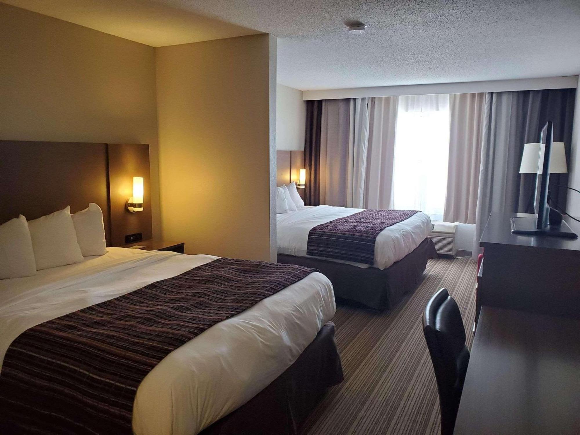 Country Inn & Suites By Radisson, Mason City, Ia Ngoại thất bức ảnh