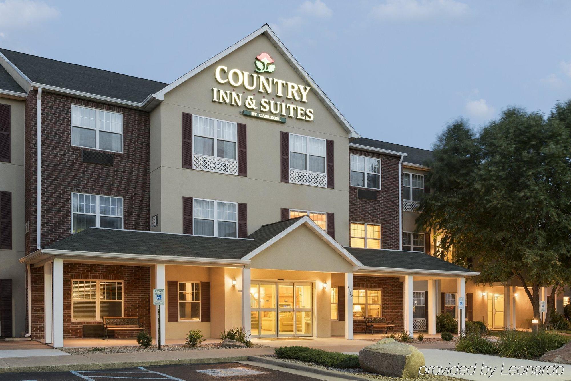 Country Inn & Suites By Radisson, Mason City, Ia Ngoại thất bức ảnh