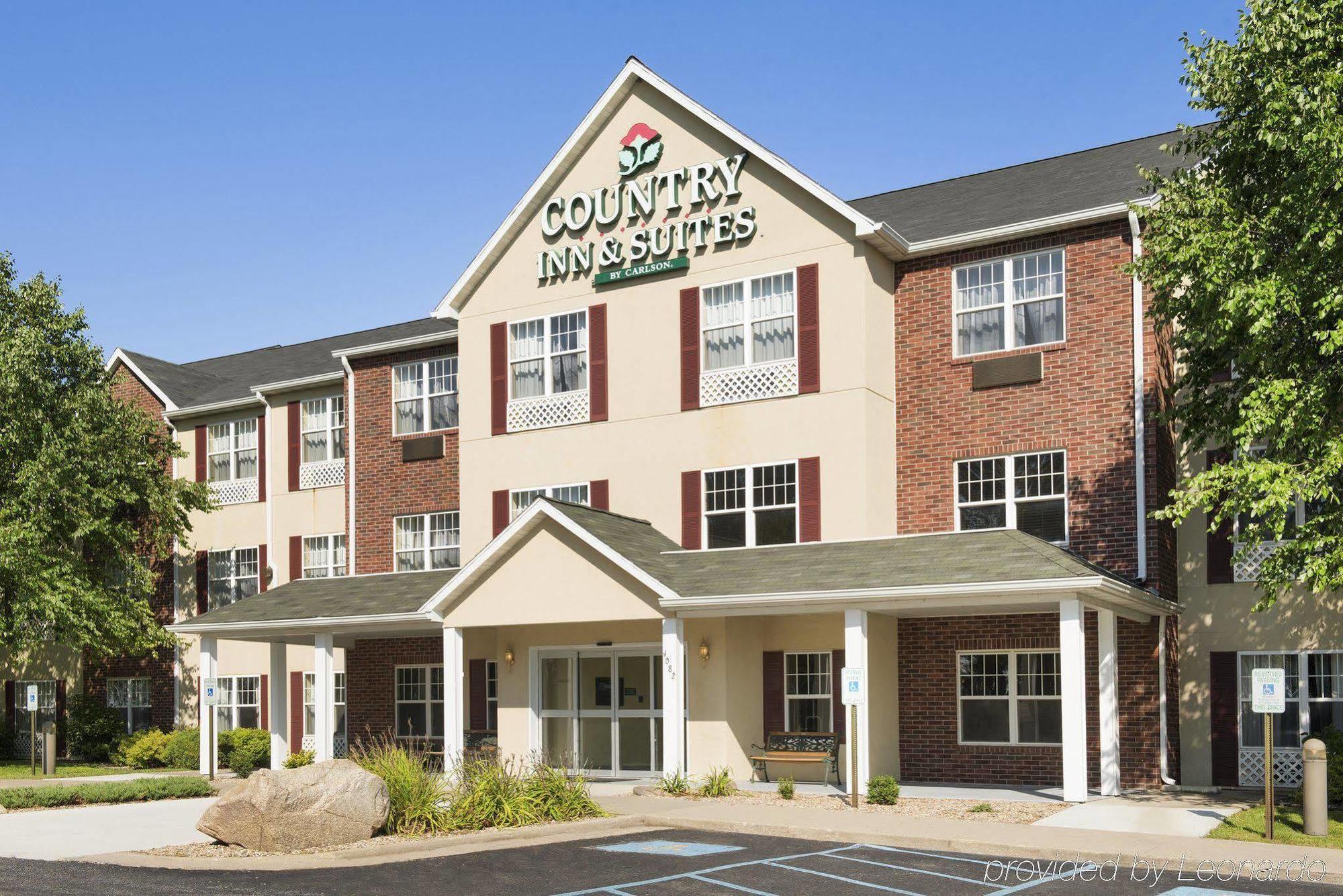 Country Inn & Suites By Radisson, Mason City, Ia Ngoại thất bức ảnh