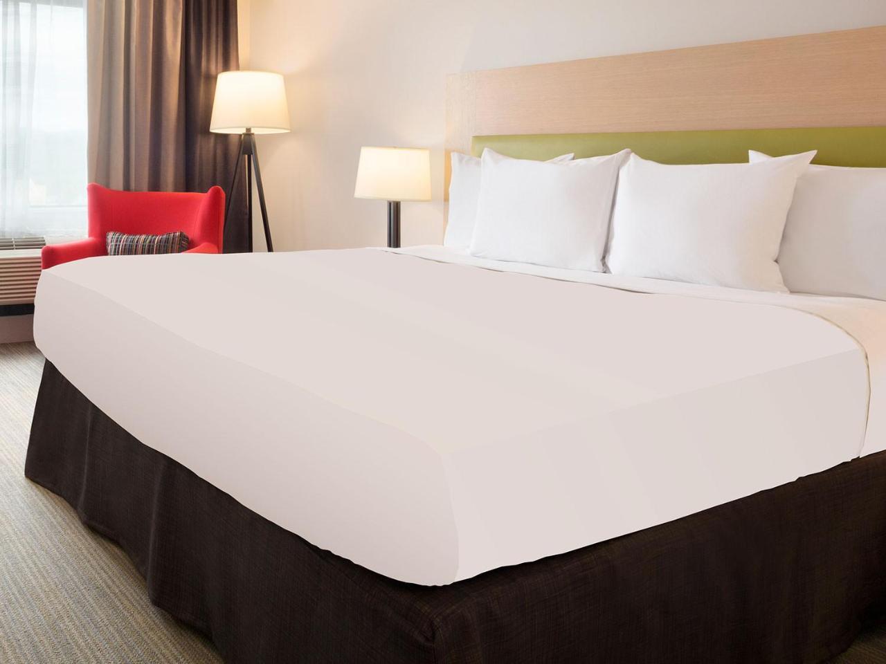 Country Inn & Suites By Radisson, Mason City, Ia Ngoại thất bức ảnh