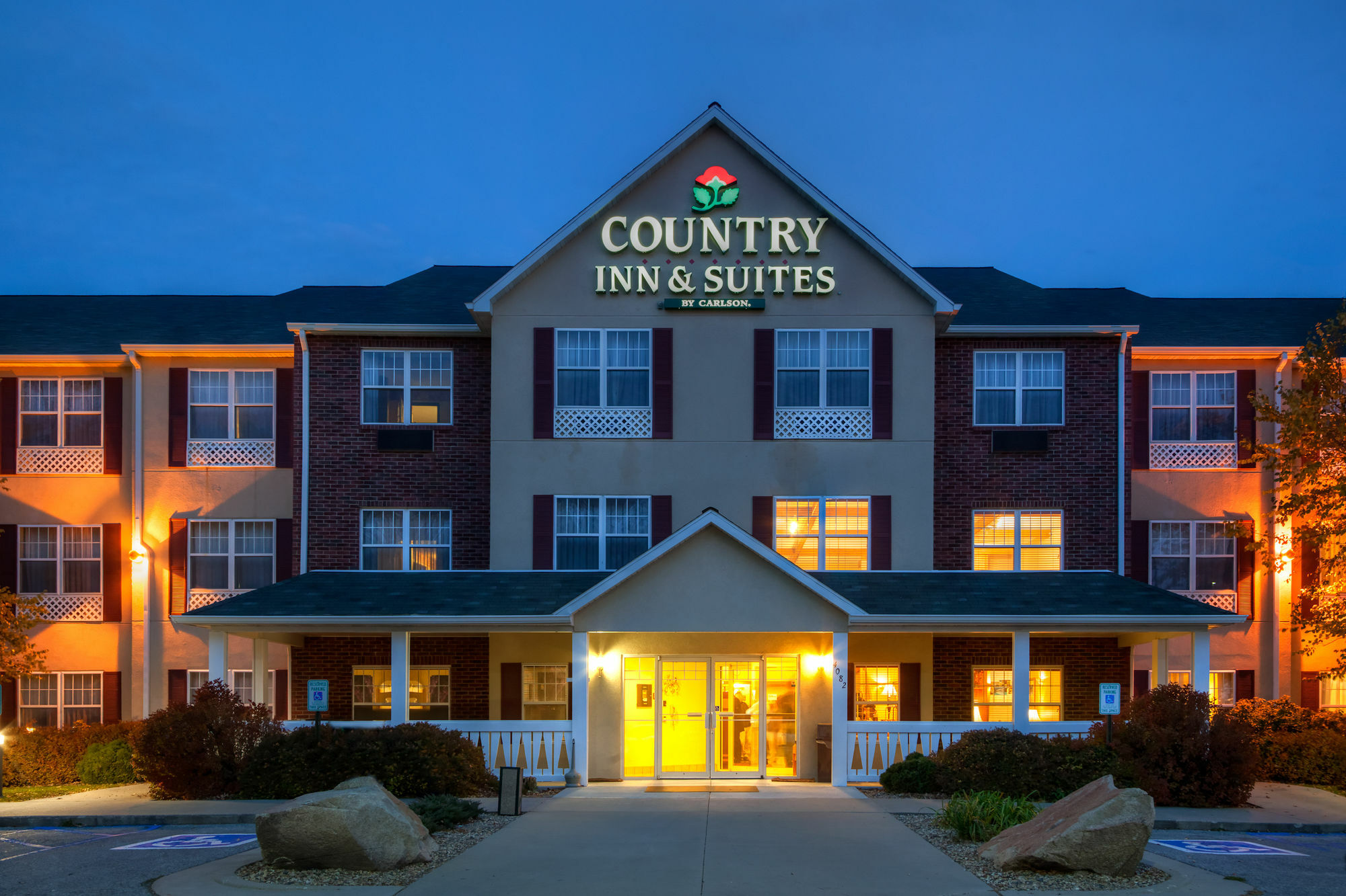 Country Inn & Suites By Radisson, Mason City, Ia Ngoại thất bức ảnh