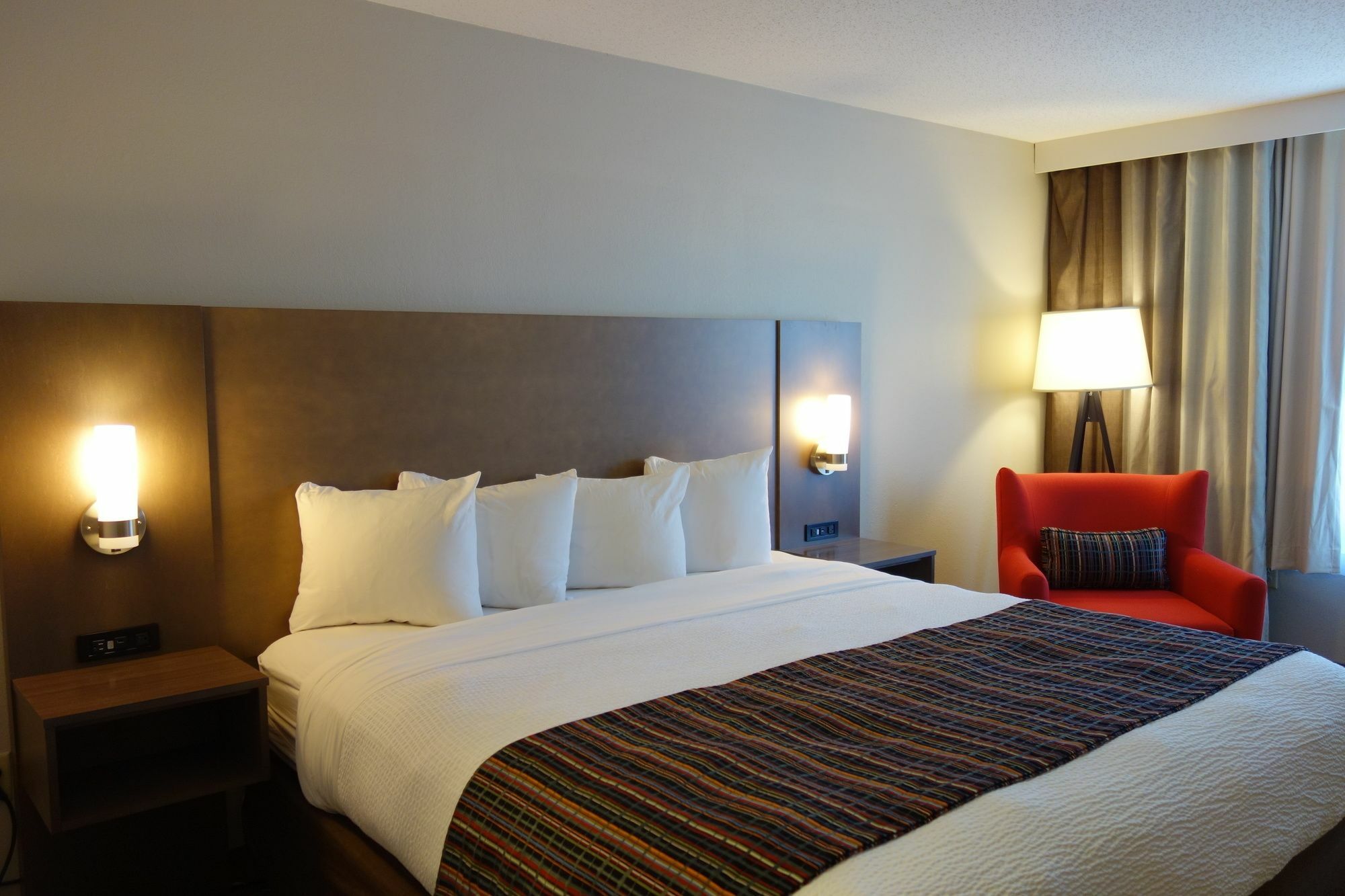 Country Inn & Suites By Radisson, Mason City, Ia Ngoại thất bức ảnh